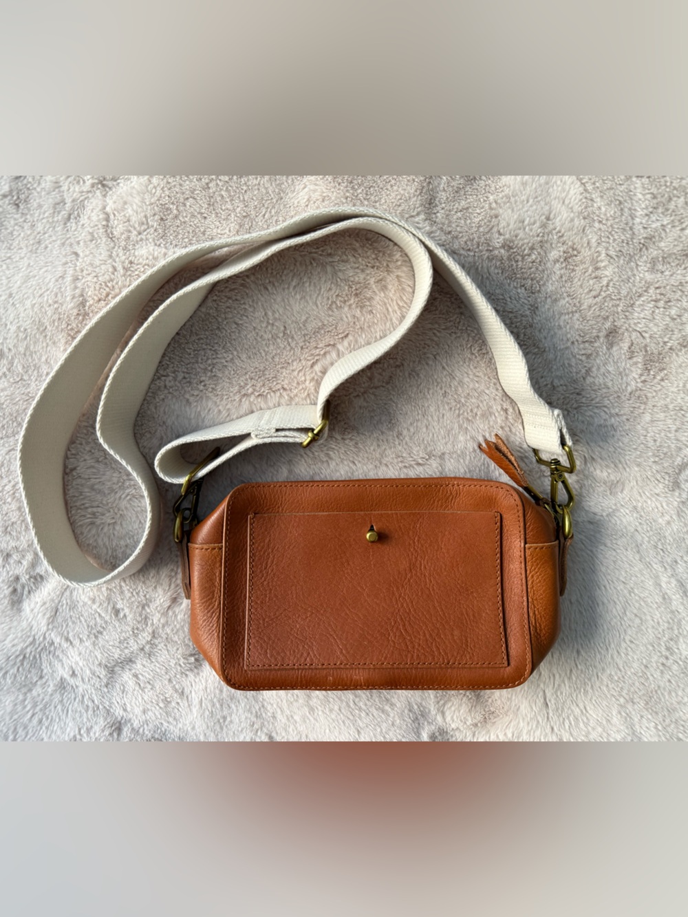 NWT Madewell The Transport Camera Bag English Saddle Leather - Picture 10 of 12
